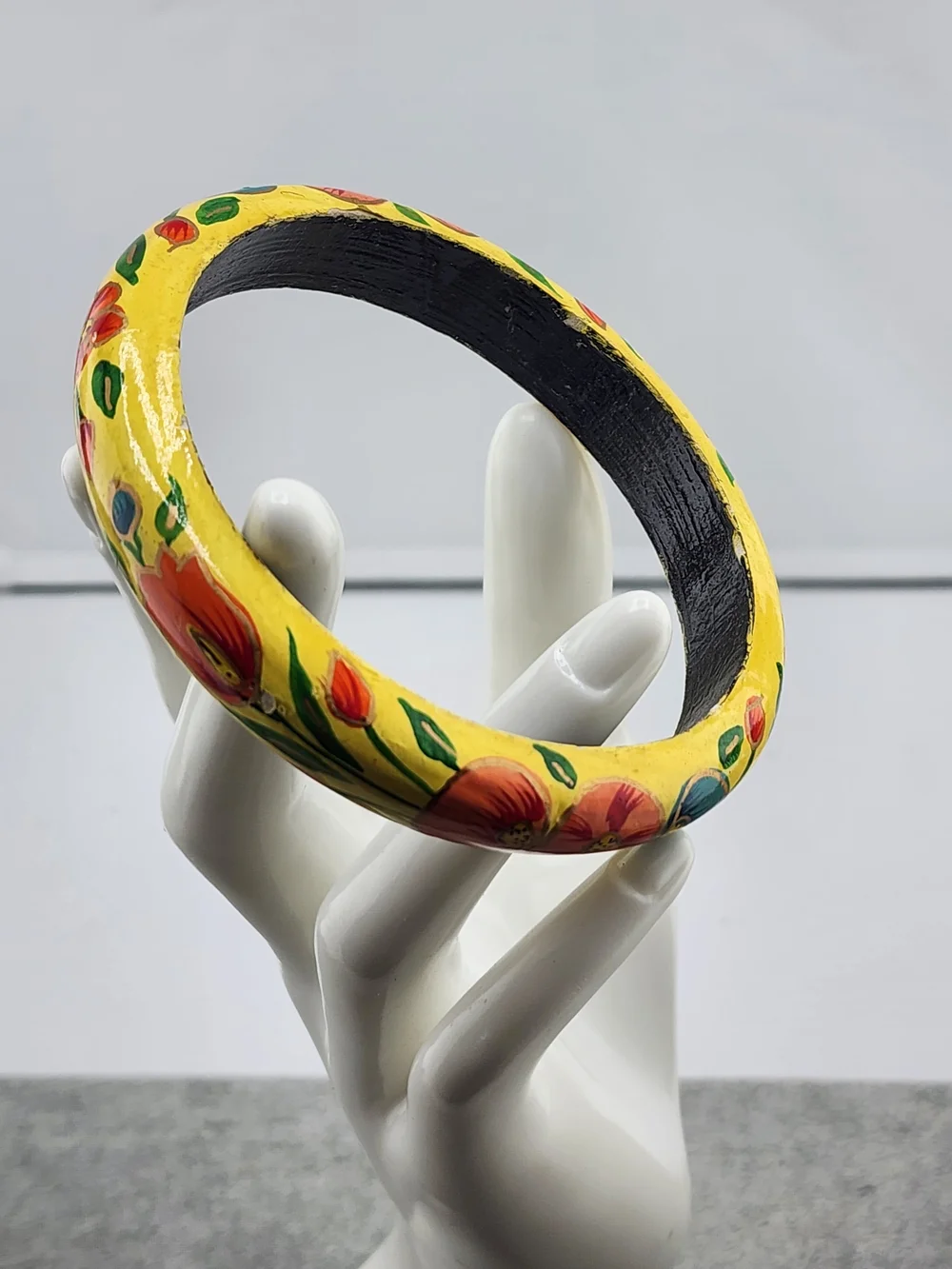 8in Vintage Hand-Painted Floral Wooden Bangle Bracelet